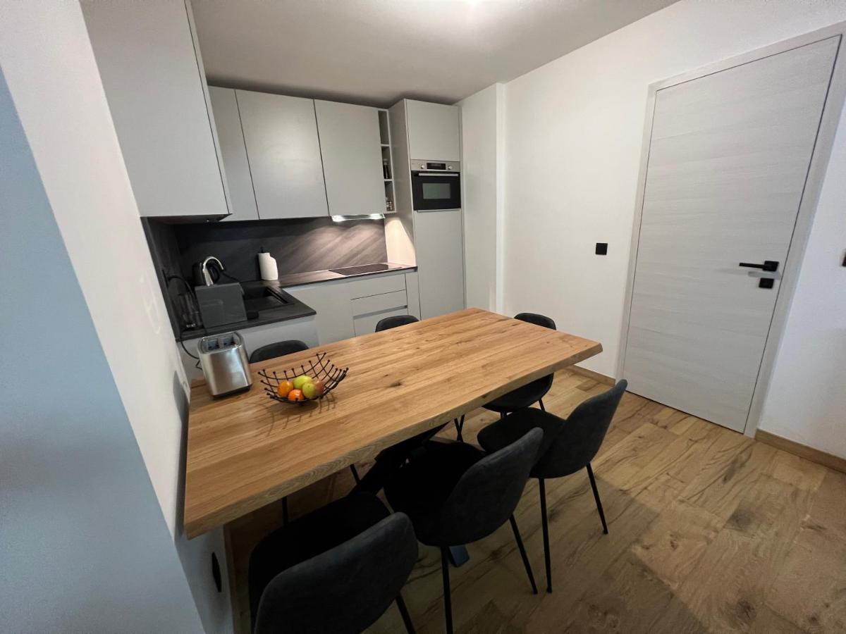 Apartment De L'ariondaz - *